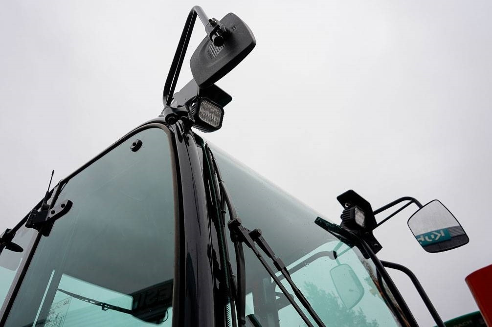Wheel loader Kubota R090 VARUSTELTU: picture 20