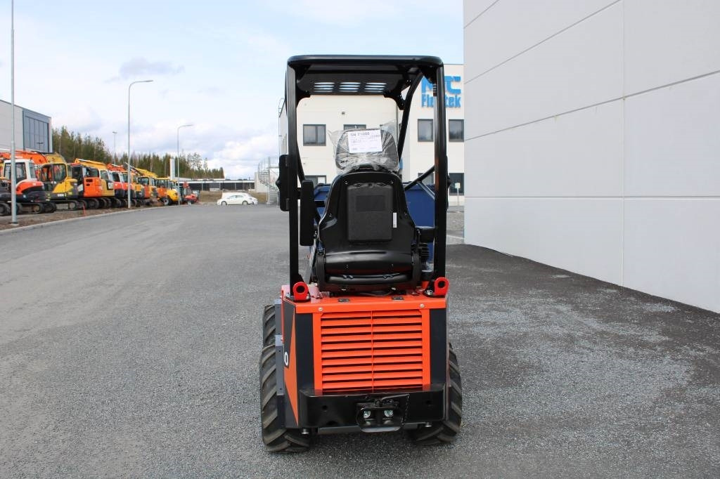 Kubota RT100-2 UUSI - Compact loader: picture 3 Kubota RT100-2 UUSI - Compact loader: picture 3