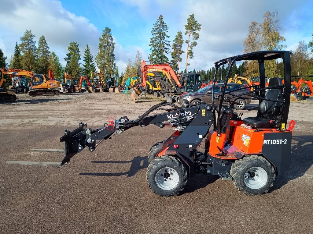 Kubota RT105-2 TELEPUOMI  - Compact loader: picture 4 Kubota RT105-2 TELEPUOMI  - Compact loader: picture 4