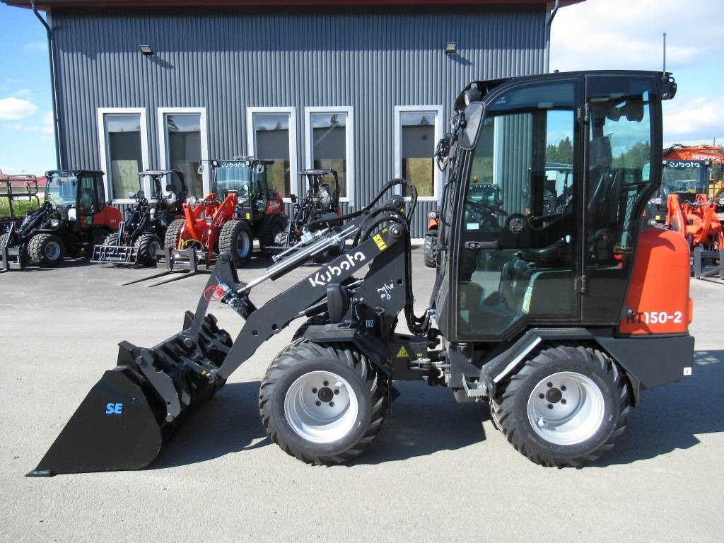 Kubota RT150-2 PIENKUORMAAJA, UUSI - Compact loader: picture 1 Kubota RT150-2 PIENKUORMAAJA, UUSI - Compact loader: picture 1