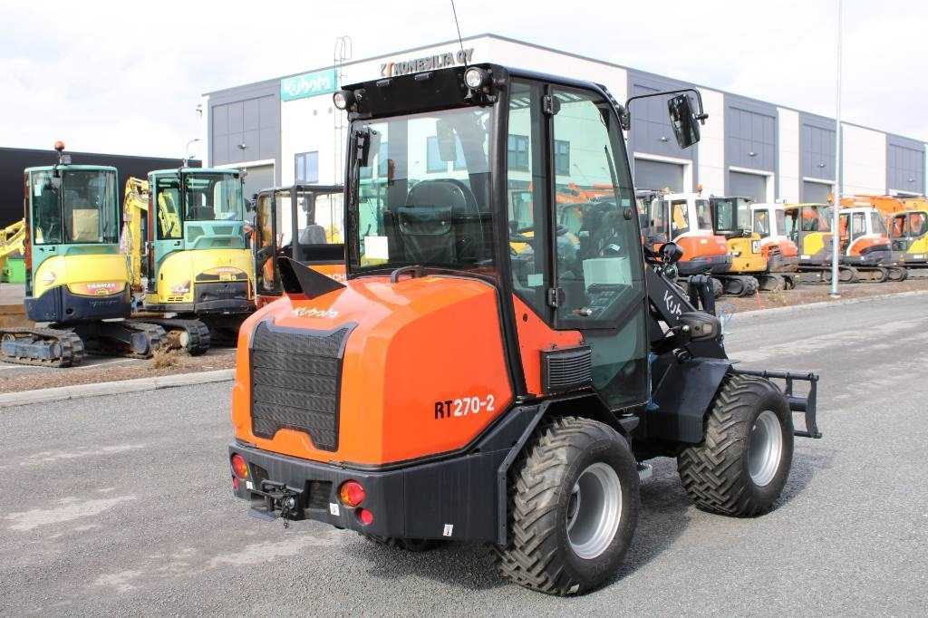 Kubota RT270-2 UUSI - Compact loader: picture 4 Kubota RT270-2 UUSI - Compact loader: picture 4