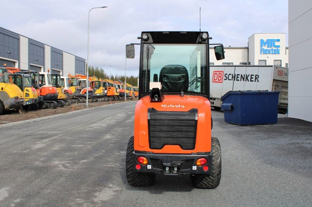 Kubota RT270-2 UUSI - Compact loader: picture 3 Kubota RT270-2 UUSI - Compact loader: picture 3