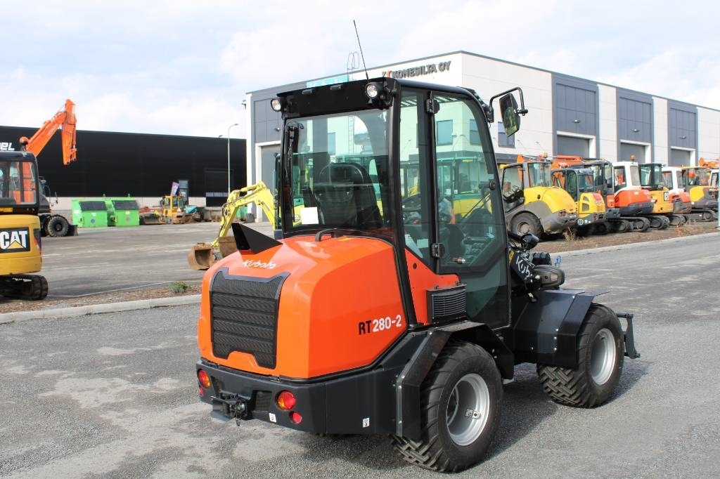 Kubota RT280-2 UUSI - Compact loader: picture 4 Kubota RT280-2 UUSI - Compact loader: picture 4
