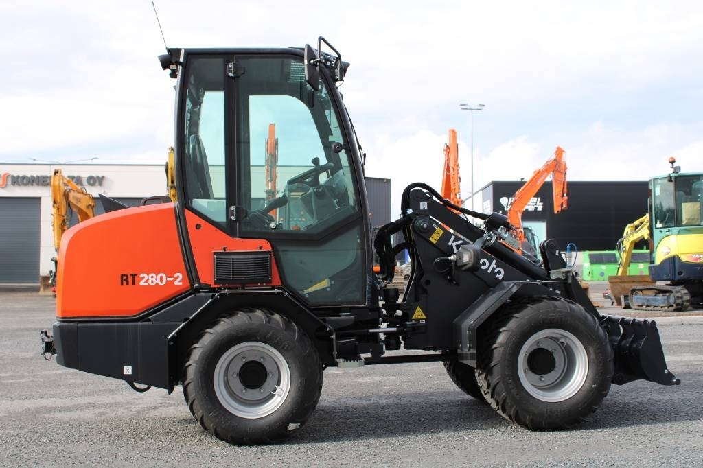 Kubota RT280-2 UUSI - Compact loader: picture 5 Kubota RT280-2 UUSI - Compact loader: picture 5