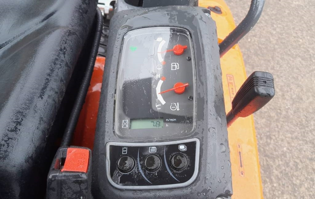 New Mini excavator Kubota U17-3a UUSI, KALLISTAJALLA: picture 11 New Mini excavator Kubota U17-3a UUSI, KALLISTAJALLA: picture 11