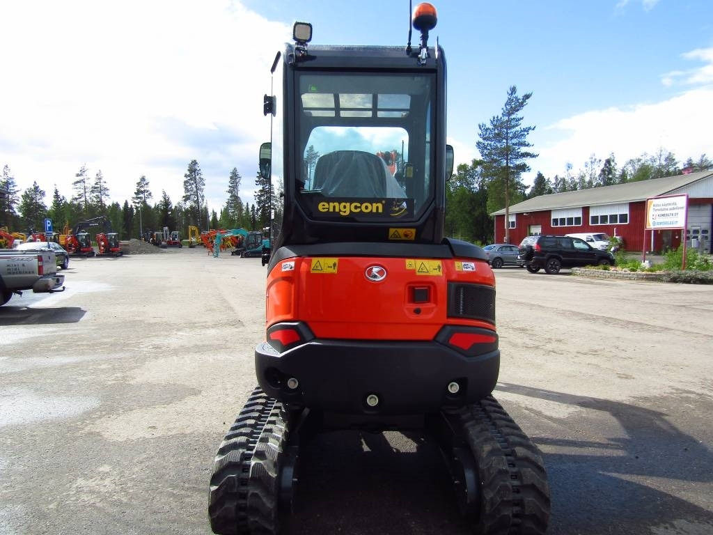 Kubota U27-4 UUSI, PYÖRITTÄJÄLLÄ  - Mini excavator: picture 3 Kubota U27-4 UUSI, PYÖRITTÄJÄLLÄ  - Mini excavator: picture 3