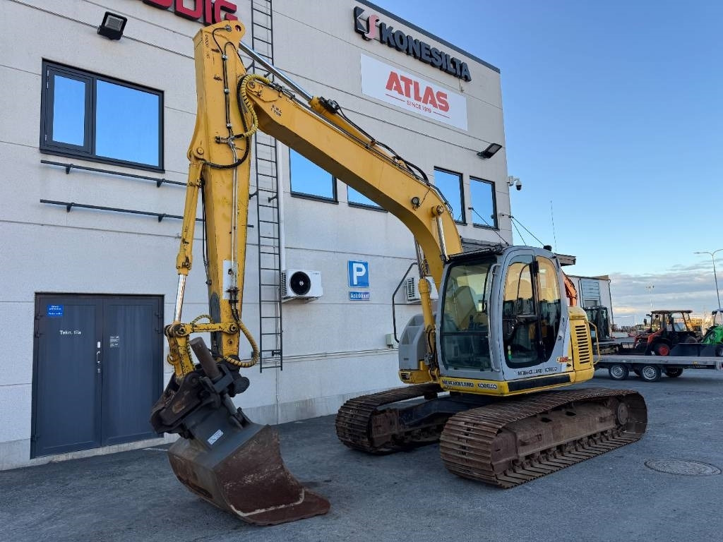 New Holland E 135 SR LC  - Crawler excavator: picture 2 New Holland E 135 SR LC  - Crawler excavator: picture 2