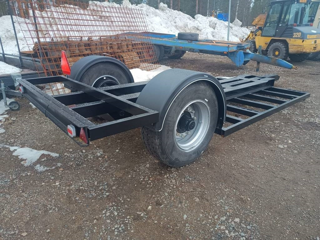 Traktorilavetti 6-8tn 1-akselinen  - Low loader trailer: picture 4 Traktorilavetti 6-8tn 1-akselinen  - Low loader trailer: picture 4