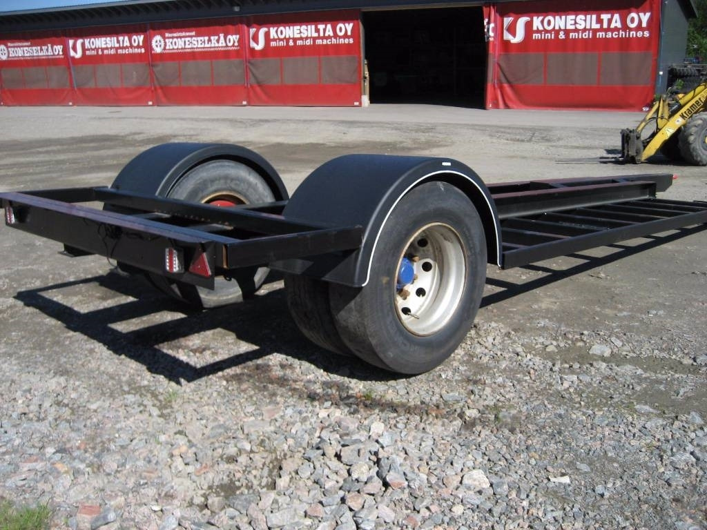 Traktorilavetti UUSI 1-akselinen 6-9tn koneille  - Low loader trailer: picture 5 Traktorilavetti UUSI 1-akselinen 6-9tn koneille  - Low loader trailer: picture 5