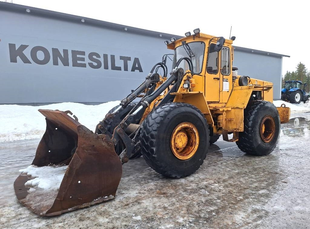 Wheel loader Volvo BM 4500: picture 8