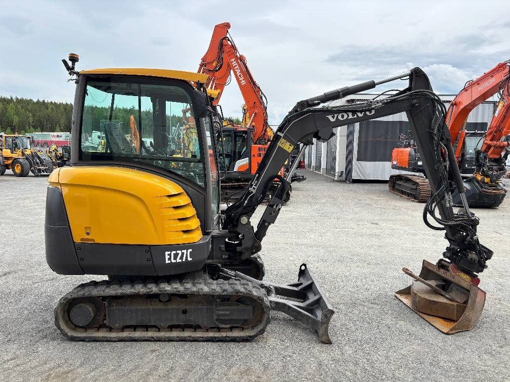 Volvo EC27C PYÖRITTÄJÄLLÄ - Mini excavator: picture 5 Volvo EC27C PYÖRITTÄJÄLLÄ - Mini excavator: picture 5