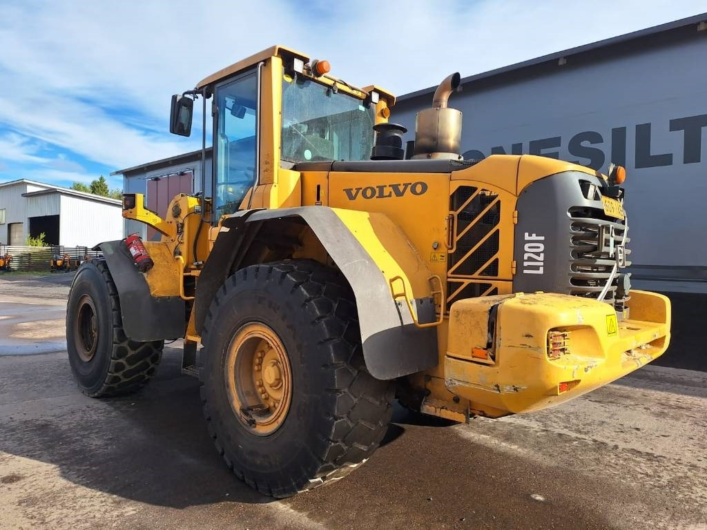 Volvo L120F VIPUOHJAUS - Wheel loader: picture 2 Volvo L120F VIPUOHJAUS - Wheel loader: picture 2