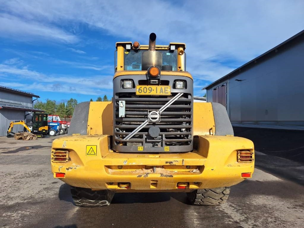 Volvo L120F VIPUOHJAUS - Wheel loader: picture 3 Volvo L120F VIPUOHJAUS - Wheel loader: picture 3