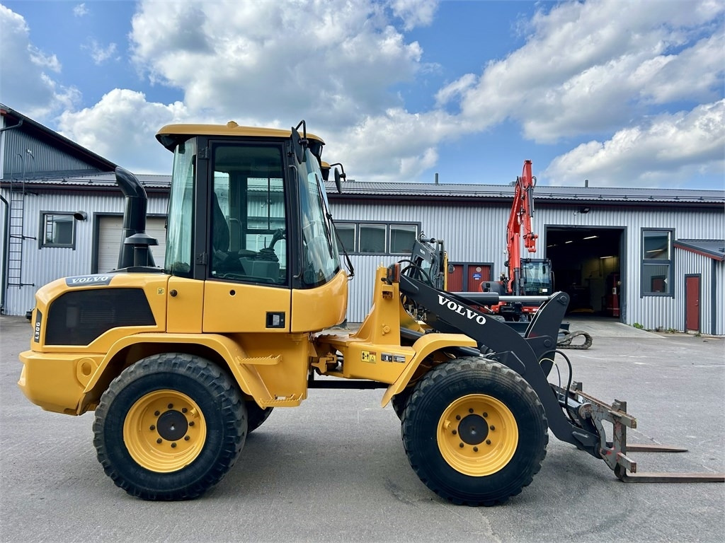 Volvo L30G TRUKKIPIIKEILLÄ - Wheel loader: picture 4 Volvo L30G TRUKKIPIIKEILLÄ - Wheel loader: picture 4