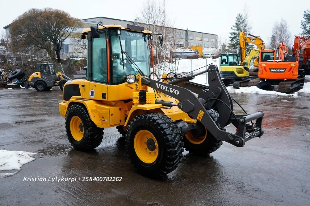 New Wheel loader Volvo L30HS UUSI AJAMATON: picture 8