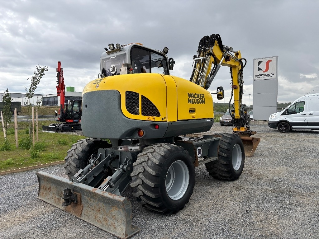 Wacker Neuson EW 100  - Wheel excavator: picture 4 Wacker Neuson EW 100  - Wheel excavator: picture 4