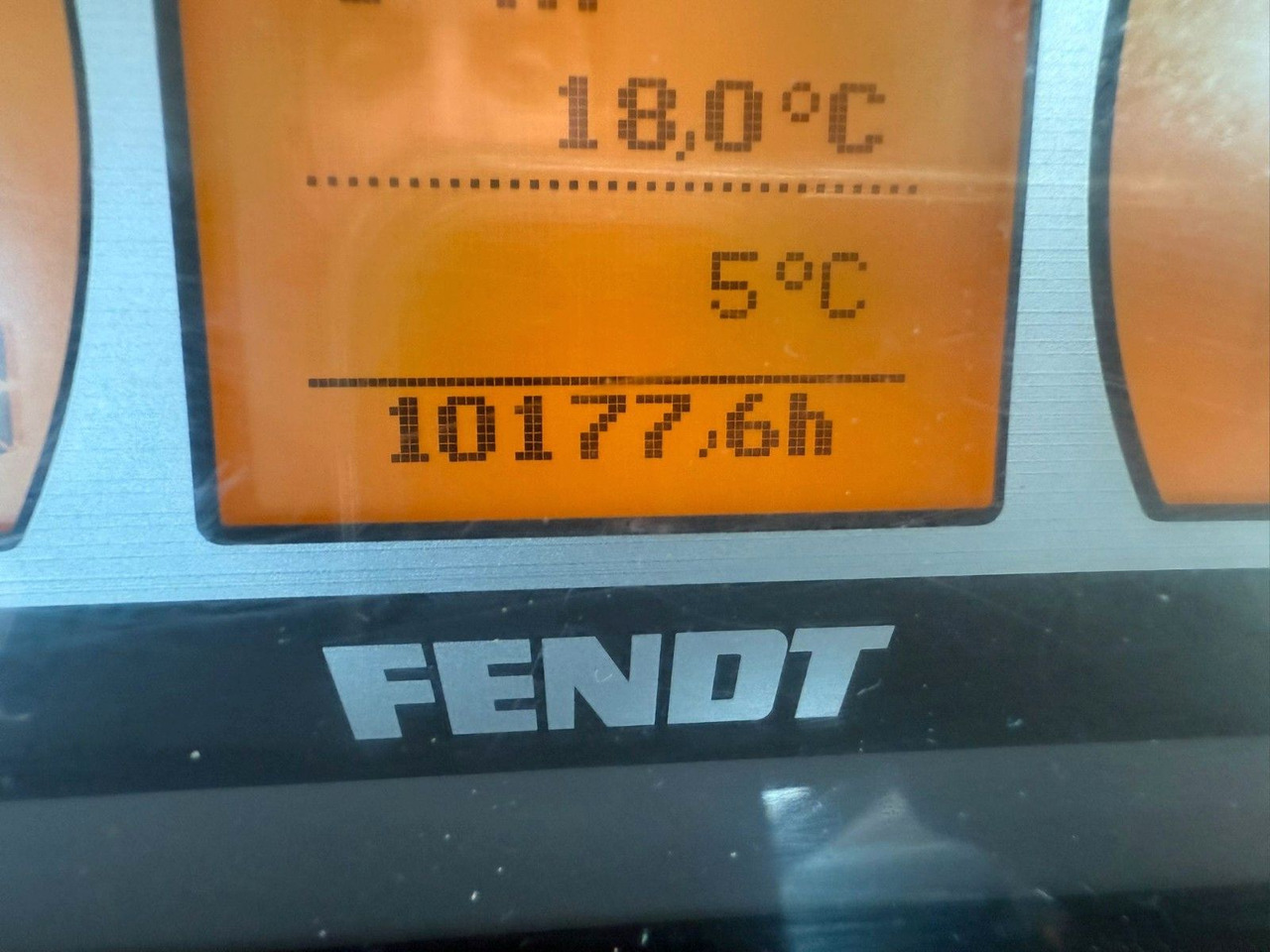 Leasing of Fendt 828 VARIO Fendt 828 VARIO: picture 16 Leasing of Fendt 828 VARIO Fendt 828 VARIO: picture 16