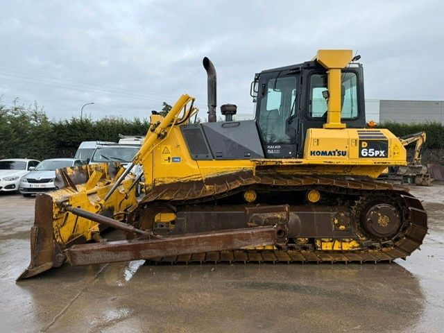 Komatsu D65PX-15. Fahrwerk 80%. Blatt 4.00m. ZSA. Klima. - Bulldozer: picture 1 Komatsu D65PX-15. Fahrwerk 80%. Blatt 4.00m. ZSA. Klima. - Bulldozer: picture 1