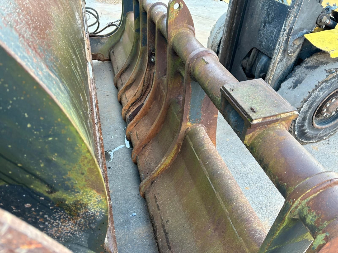 Loader bucket for Construction machinery Volvo L150 - L180 - L220. Kippschaufel 5m3. Volvo L150 - L180 - L220. Kippschaufel 5m3.: picture 10