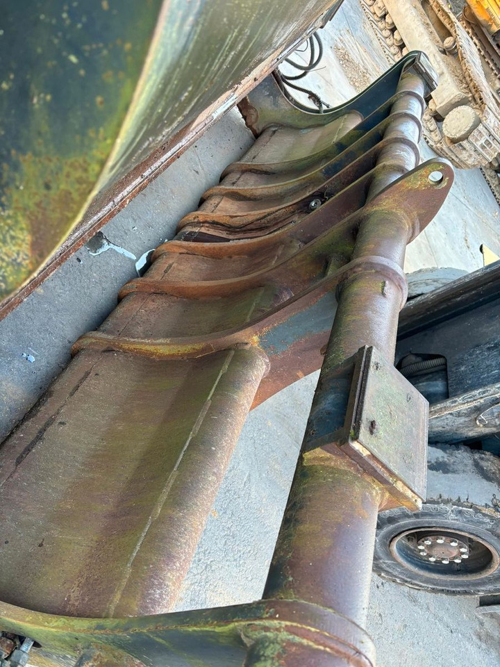 Loader bucket for Construction machinery Volvo L150 - L180 - L220. Kippschaufel 5m3. Volvo L150 - L180 - L220. Kippschaufel 5m3.: picture 11