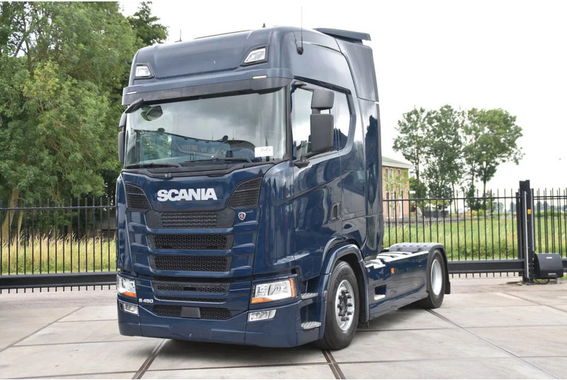 Scania S450 NGS 4x2NB - FULL AIR - RETARDER - ACC - PARK. AIRCO - 2 x FUEL TANKS - TOP CONDITION - - Tractor unit: picture 2 Scania S450 NGS 4x2NB - FULL AIR - RETARDER - ACC - PARK. AIRCO - 2 x FUEL TANKS - TOP CONDITION - - Tractor unit: picture 2