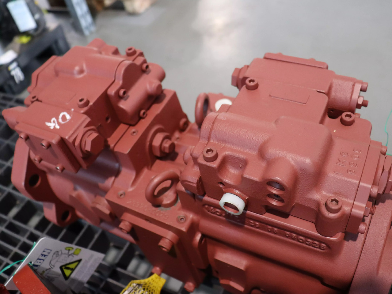 KAWASAKI K5V140DTP1A1R6NOA1 - Hydraulic motor for Construction machinery: picture 4 KAWASAKI K5V140DTP1A1R6NOA1 - Hydraulic motor for Construction machinery: picture 4