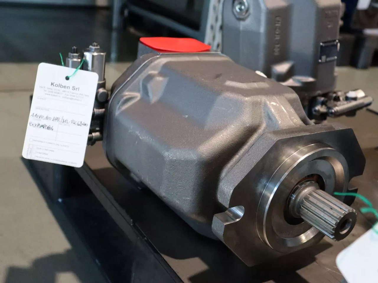 REXROTH A10VO100DFR/31L-VSC62N00 - Hydraulic pump for Material handling equipment: picture 1 REXROTH A10VO100DFR/31L-VSC62N00 - Hydraulic pump for Material handling equipment: picture 1