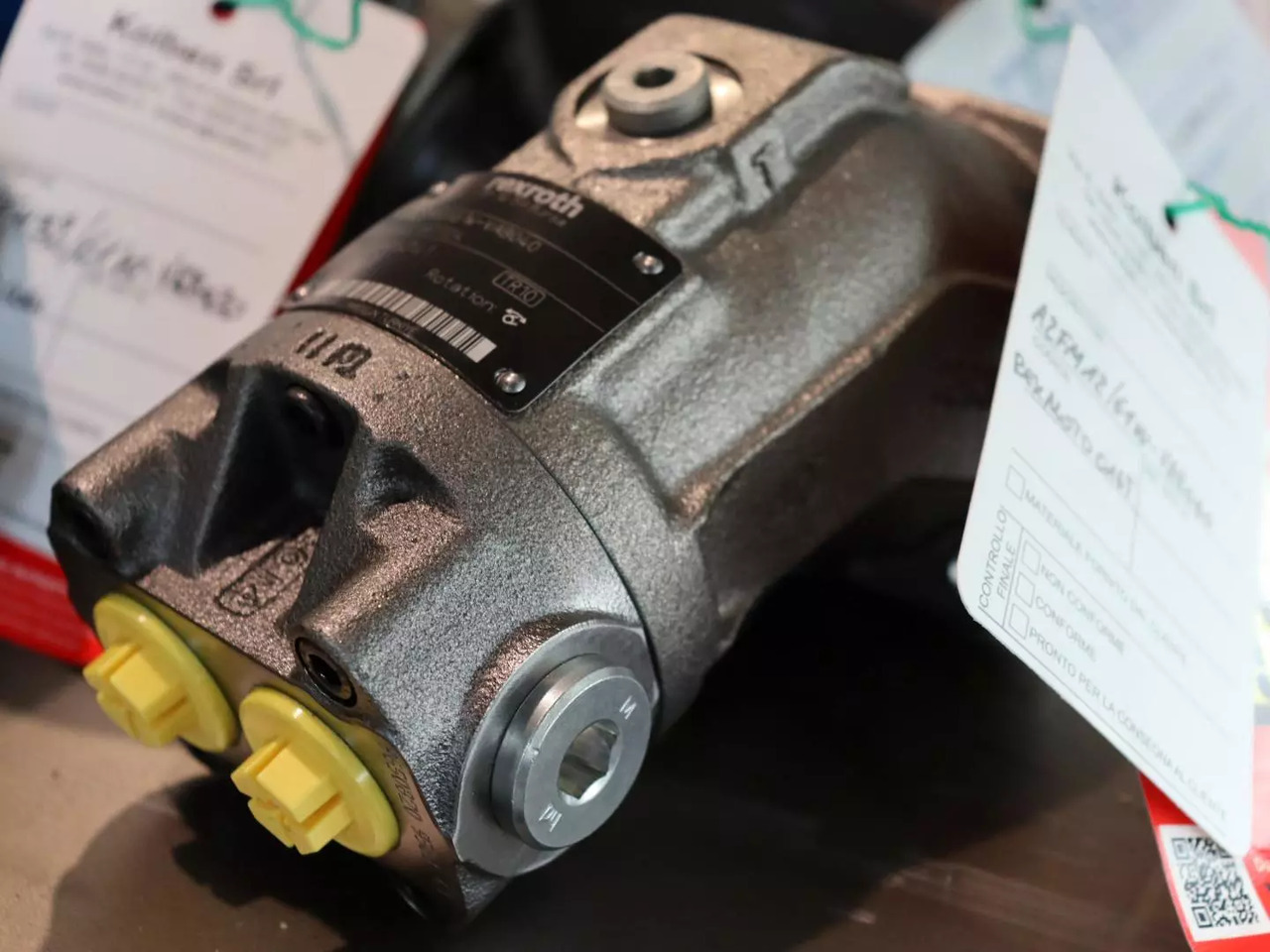 REXROTH A2FM12/61W-VAB040 - Hydraulic motor for Material handling equipment: picture 2 REXROTH A2FM12/61W-VAB040 - Hydraulic motor for Material handling equipment: picture 2