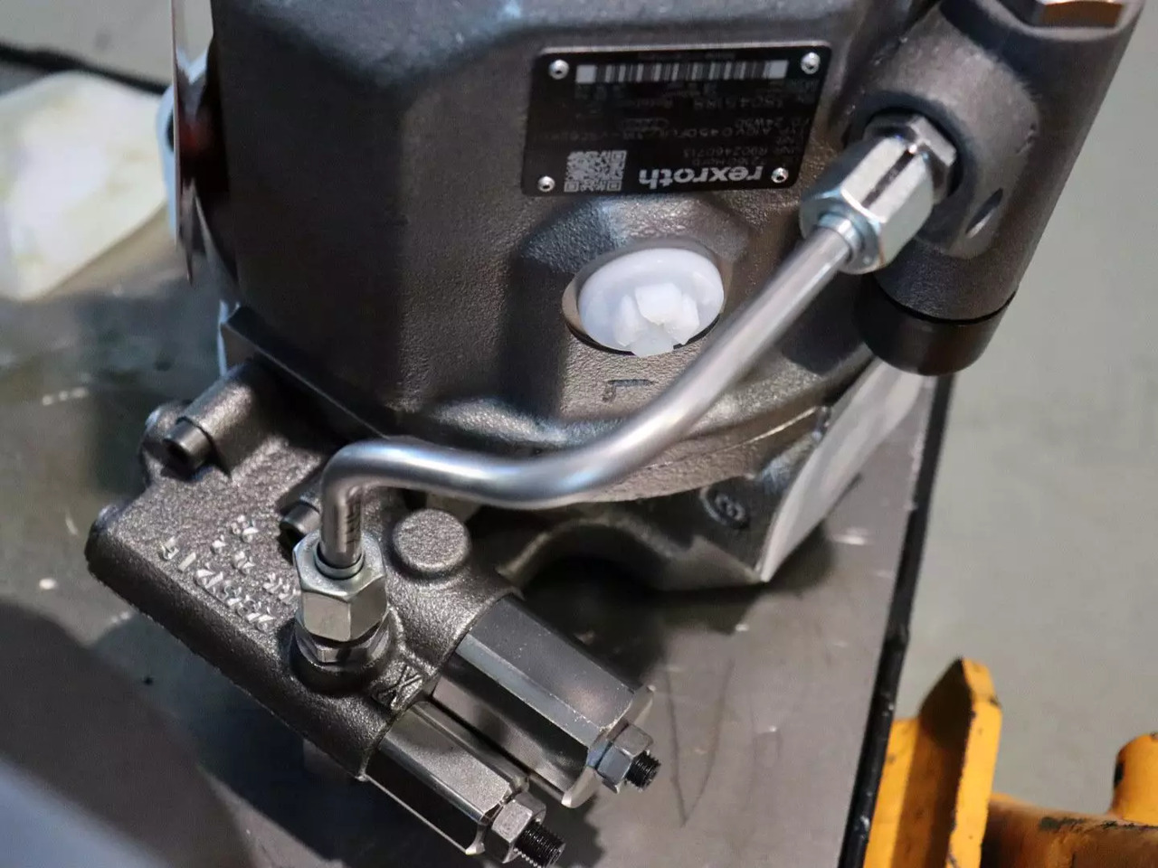 REXROTH A10VO45DFLR/31R-VSC62K01 - Spare parts for Construction machinery: picture 3 REXROTH A10VO45DFLR/31R-VSC62K01 - Spare parts for Construction machinery: picture 3