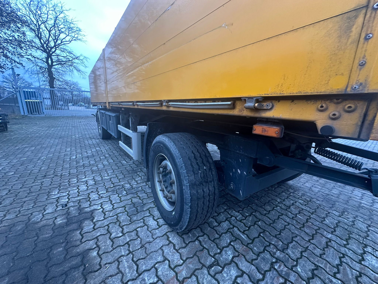 IVECO STRALIS 420 truck open box with TEREX loading crane 290.2E-A3 - Hook lift truck, Crane truck: picture 5 IVECO STRALIS 420 truck open box with TEREX loading crane 290.2E-A3 - Hook lift truck, Crane truck: picture 5