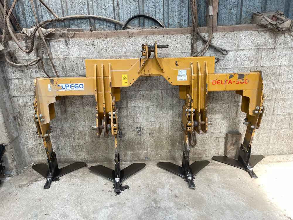 Alpego Delta DE-300/4 - Harvester: picture 1 Alpego Delta DE-300/4 - Harvester: picture 1