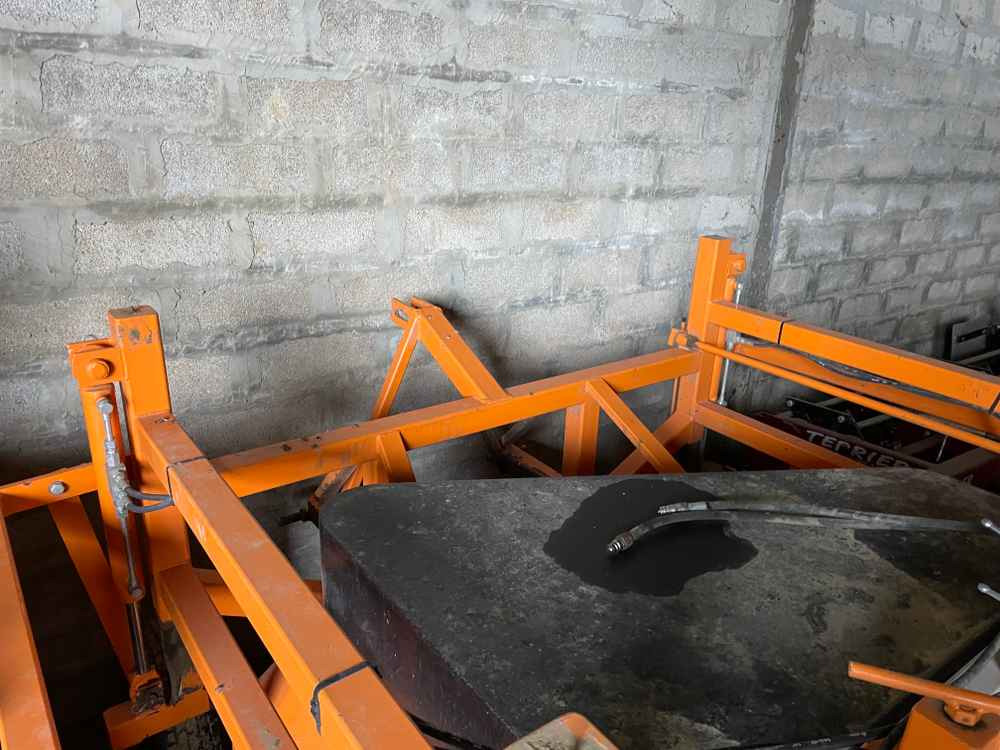 Keulmac ONION TOPPER - Grape harvesting machine: picture 5 Keulmac ONION TOPPER - Grape harvesting machine: picture 5