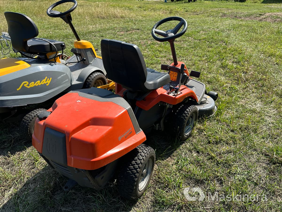 Åkgräsklippare Husqvarna R111B5 - Garden mower: picture 4 Åkgräsklippare Husqvarna R111B5 - Garden mower: picture 4