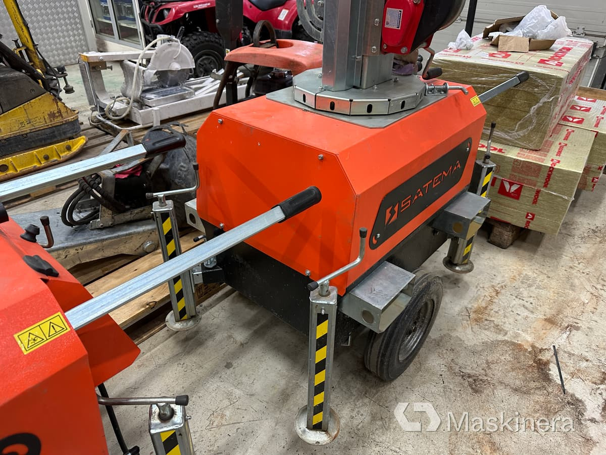 Belysningsmast Satema X-Chain 4x230 W - Lighting tower: picture 2 Belysningsmast Satema X-Chain 4x230 W - Lighting tower: picture 2