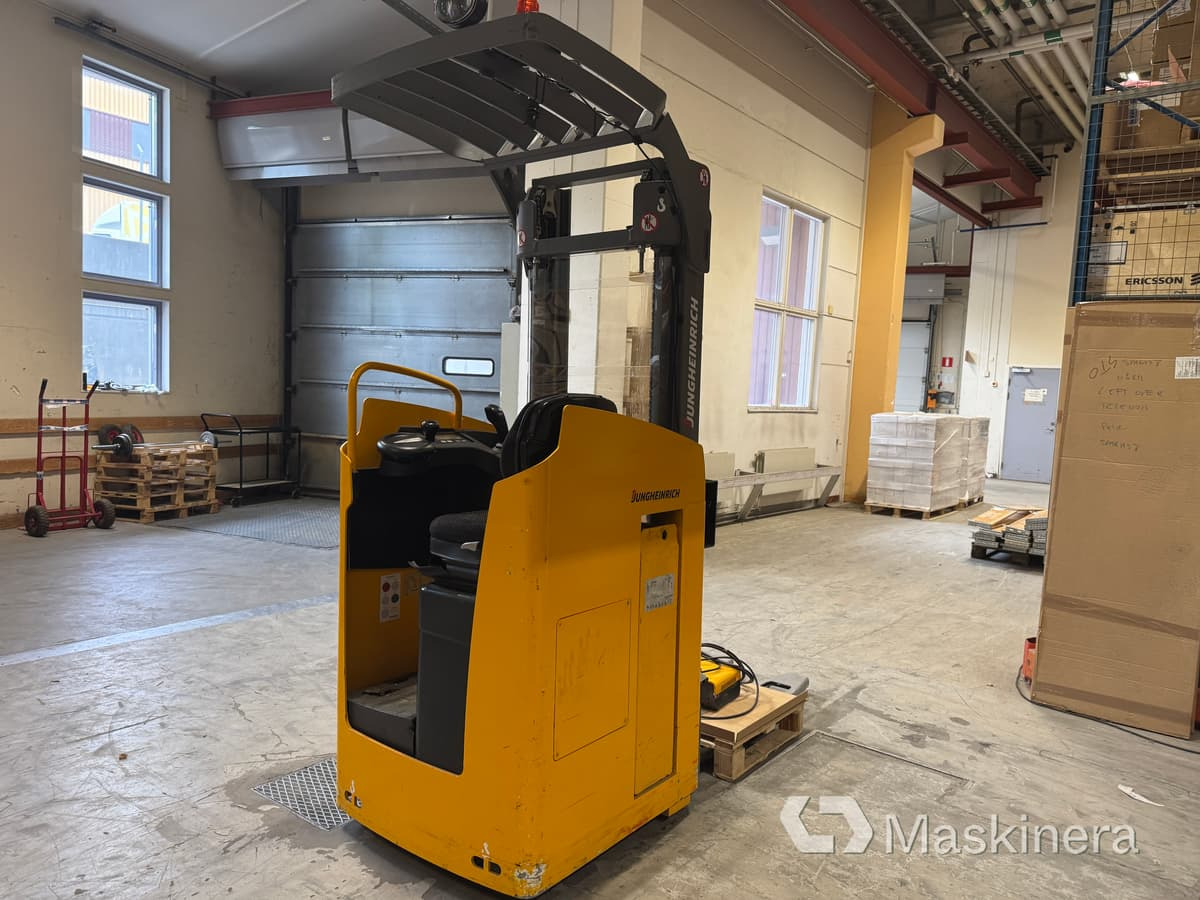 Eltruck Jungheinrich ESC214 - Stacker: picture 5 Eltruck Jungheinrich ESC214 - Stacker: picture 5