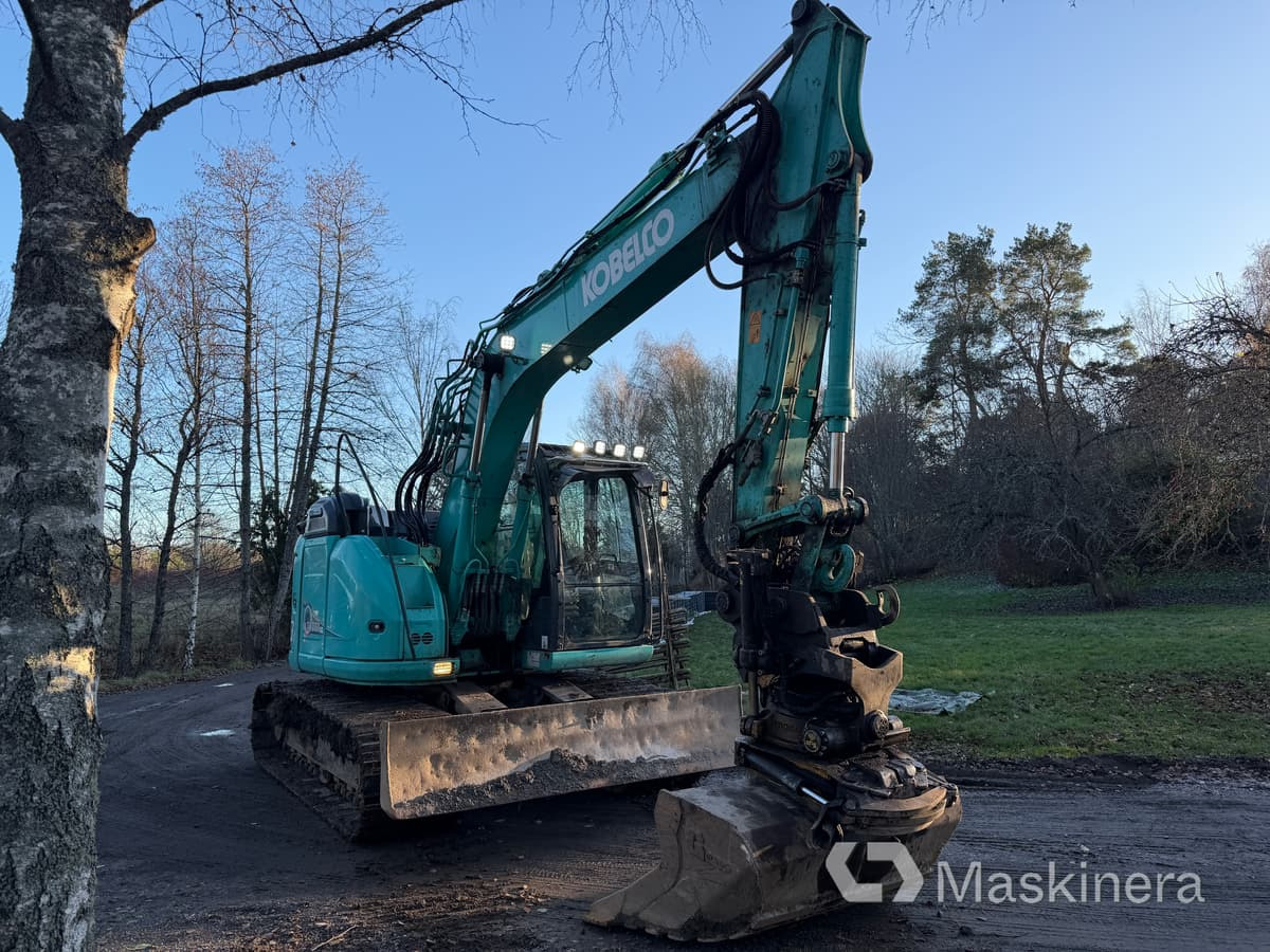 Grävmaskin Kobelco SK140SRLC-5 - Crawler excavator: picture 3 Grävmaskin Kobelco SK140SRLC-5 - Crawler excavator: picture 3
