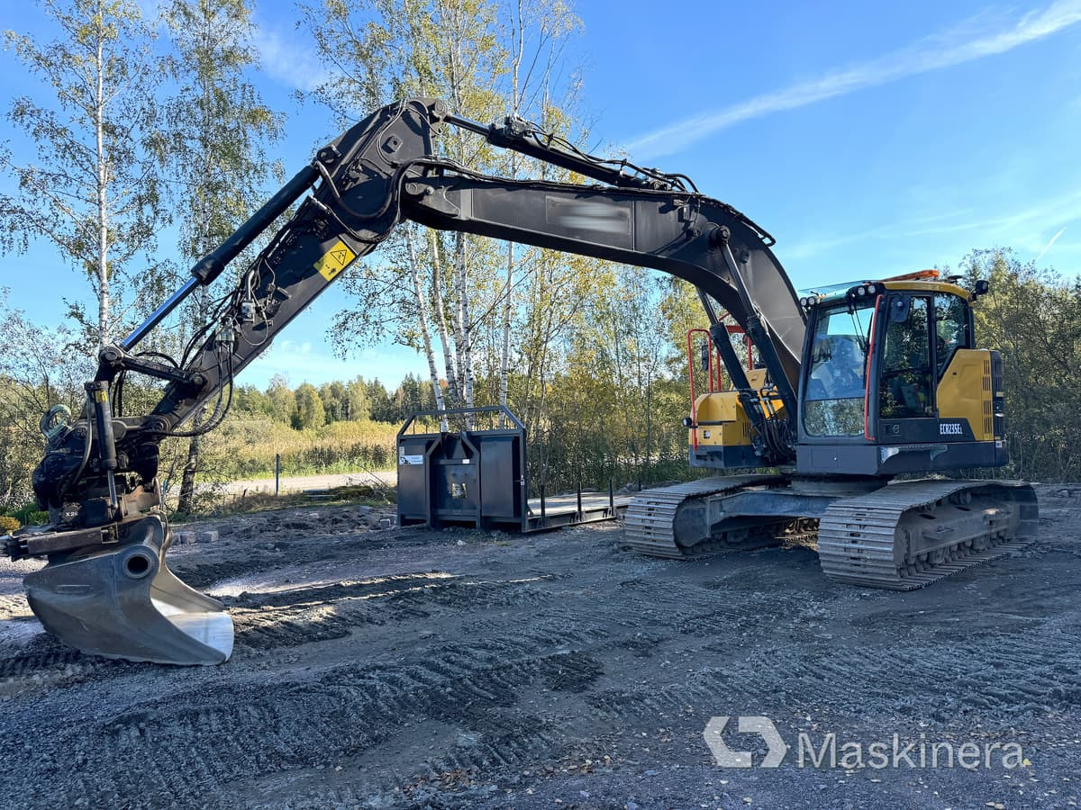 Grävmaskin Volvo ECR235EL - Crawler excavator: picture 1 Grävmaskin Volvo ECR235EL - Crawler excavator: picture 1