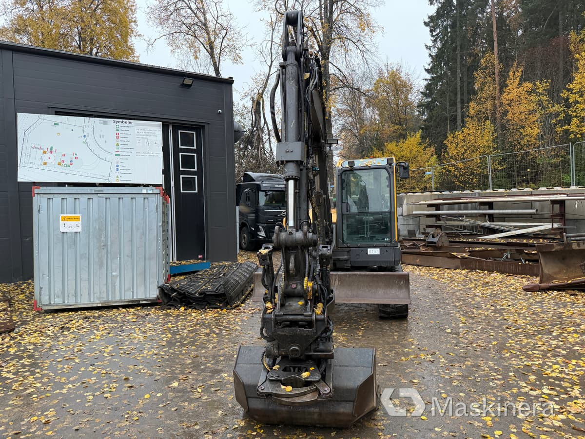 Grävmaskin Volvo ECR88D med tillbehör - Crawler excavator: picture 2 Grävmaskin Volvo ECR88D med tillbehör - Crawler excavator: picture 2