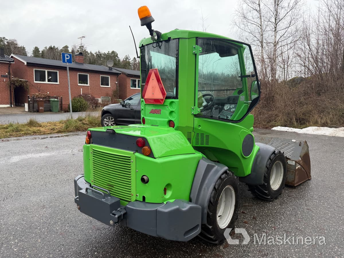 Kompaktlastare Avant 750 - Compact loader: picture 5 Kompaktlastare Avant 750 - Compact loader: picture 5