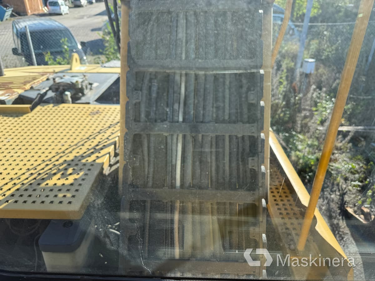 Crawler excavator Materialhanterare Cat M322C MH: picture 29