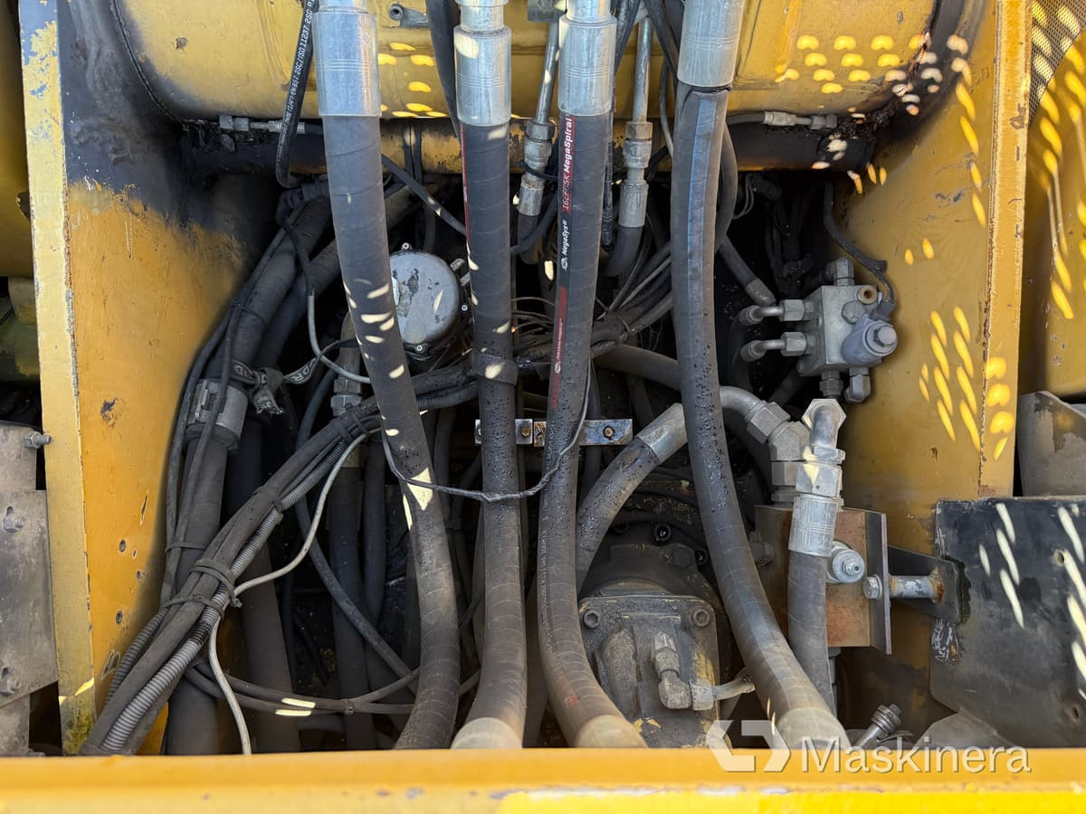 Crawler excavator Materialhanterare Cat M322C MH: picture 31
