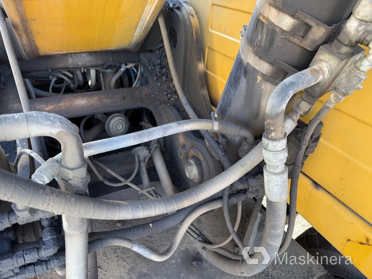 Crawler excavator Materialhanterare Cat M322C MH: picture 18