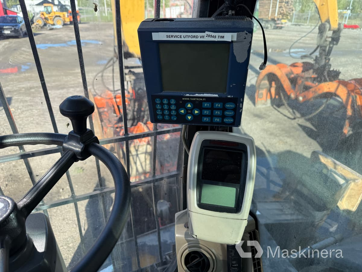 Crawler excavator Materialhanterare Cat M322C MH: picture 28