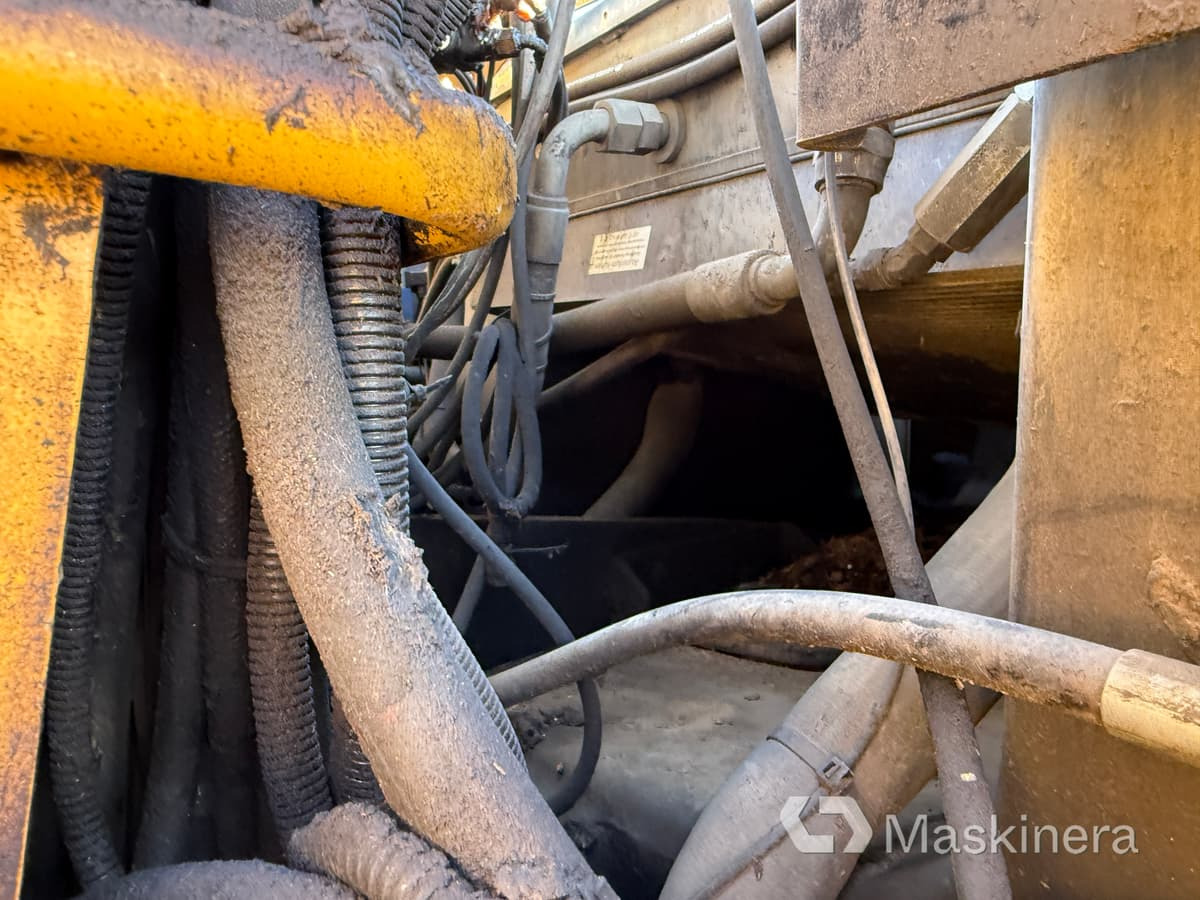 Crawler excavator Materialhanterare Cat M322C MH: picture 23