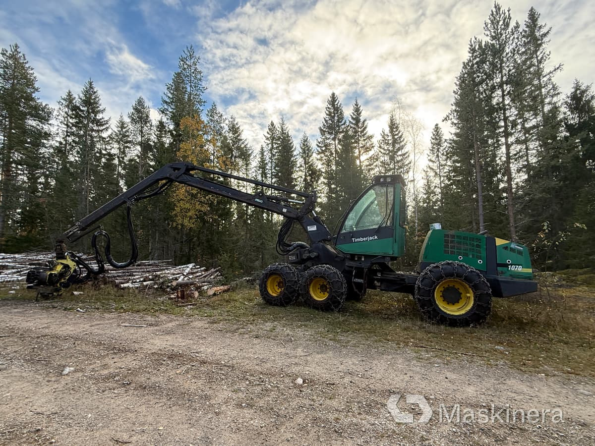 Skördare Timberjack 1070 - Forestry harvester: picture 3 Skördare Timberjack 1070 - Forestry harvester: picture 3