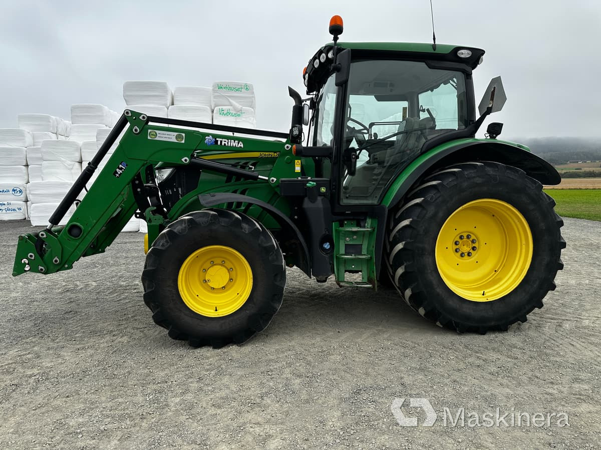 Traktor John Deere 6120R - Farm tractor: picture 2 Traktor John Deere 6120R - Farm tractor: picture 2