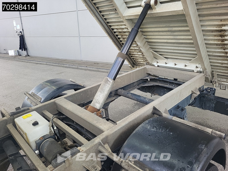 Tipper van Iveco Daily 35C14 Kipper met Kist Dubbel Cabine 3,5t Trekhaak Dubbellucht Airco Cruise Euro6 Tipper Benne Kieper Airco Trekhaak Cruise contr: picture 7 Tipper van Iveco Daily 35C14 Kipper met Kist Dubbel Cabine 3,5t Trekhaak Dubbellucht Airco Cruise Euro6 Tipper Benne Kieper Airco Trekhaak Cruise contr: picture 7