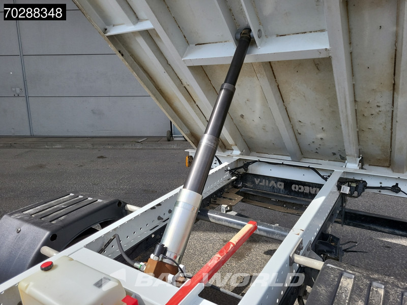 Leasing of Iveco Daily 35C16 3.0L Open Laadbak met Kist Dubbel Cabine Dubbellucht 3,5t Trekhaak Airco Cruise Euro6 Pritsche Pickup Open Box Airco Trekh Iveco Daily 35C16 3.0L Open Laadbak met Kist Dubbel Cabine Dubbellucht 3,5t Trekhaak Airco Cruise Euro6 Pritsche Pickup Open Box Airco Trekh: picture 7 Leasing of Iveco Daily 35C16 3.0L Open Laadbak met Kist Dubbel Cabine Dubbellucht 3,5t Trekhaak Airco Cruise Euro6 Pritsche Pickup Open Box Airco Trekh Iveco Daily 35C16 3.0L Open Laadbak met Kist Dubbel Cabine Dubbellucht 3,5t Trekhaak Airco Cruise Euro6 Pritsche Pickup Open Box Airco Trekh: picture 7