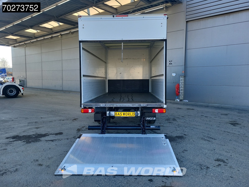 Iveco Daily 35C16 Automaat Laadklep Bakwagen Airco Camera Dubbellucht Meubelbak Koffer 19m3 Airco - Box van: picture 3 Iveco Daily 35C16 Automaat Laadklep Bakwagen Airco Camera Dubbellucht Meubelbak Koffer 19m3 Airco - Box van: picture 3