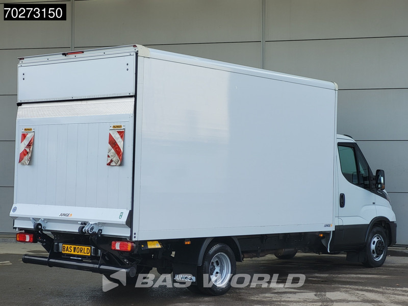 Iveco Daily 35C16 Automaat Laadklep Bakwagen Airco Camera Dubbellucht Meubelbak Koffer 19m3 Airco - Box van: picture 5 Iveco Daily 35C16 Automaat Laadklep Bakwagen Airco Camera Dubbellucht Meubelbak Koffer 19m3 Airco - Box van: picture 5
